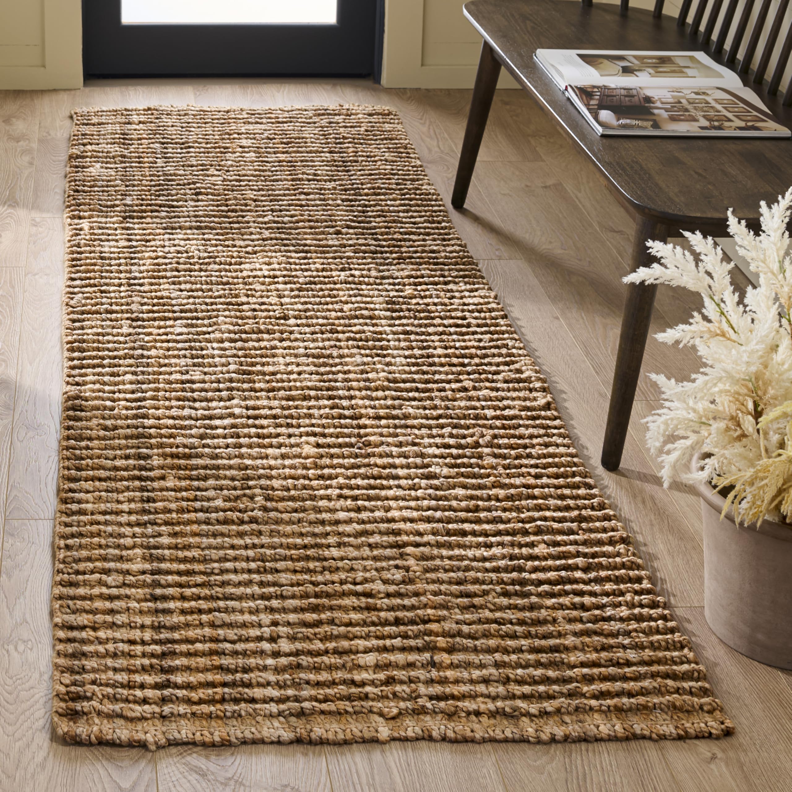 SAFAVIEH Area Rug 9x12 - Natural Fiber Collection - Large - Natural Brown, Handmade Jute, Farmhouse Style, Chunky Textured Thick Pile (NF447A)