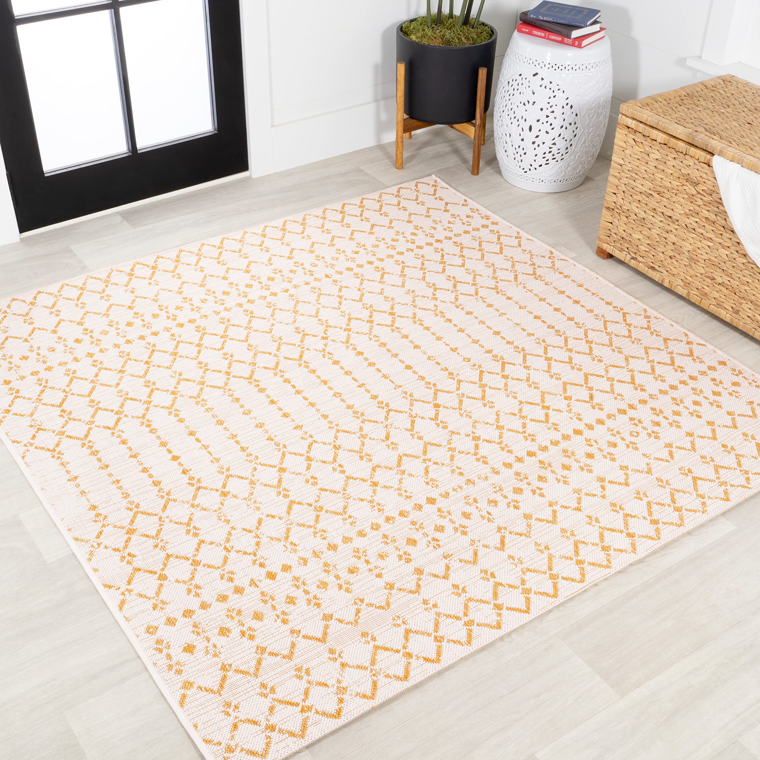 JONATHAN Y Moroccan Geometric Indoor Outdoor Area Rug 5X8 Natural/Black, Ourika Textured Weave for Backyard, Patio, Porch, Easy-Cleaning, High Traffic, Pet-Friendly, Non-Shedding (SMB108D-5)