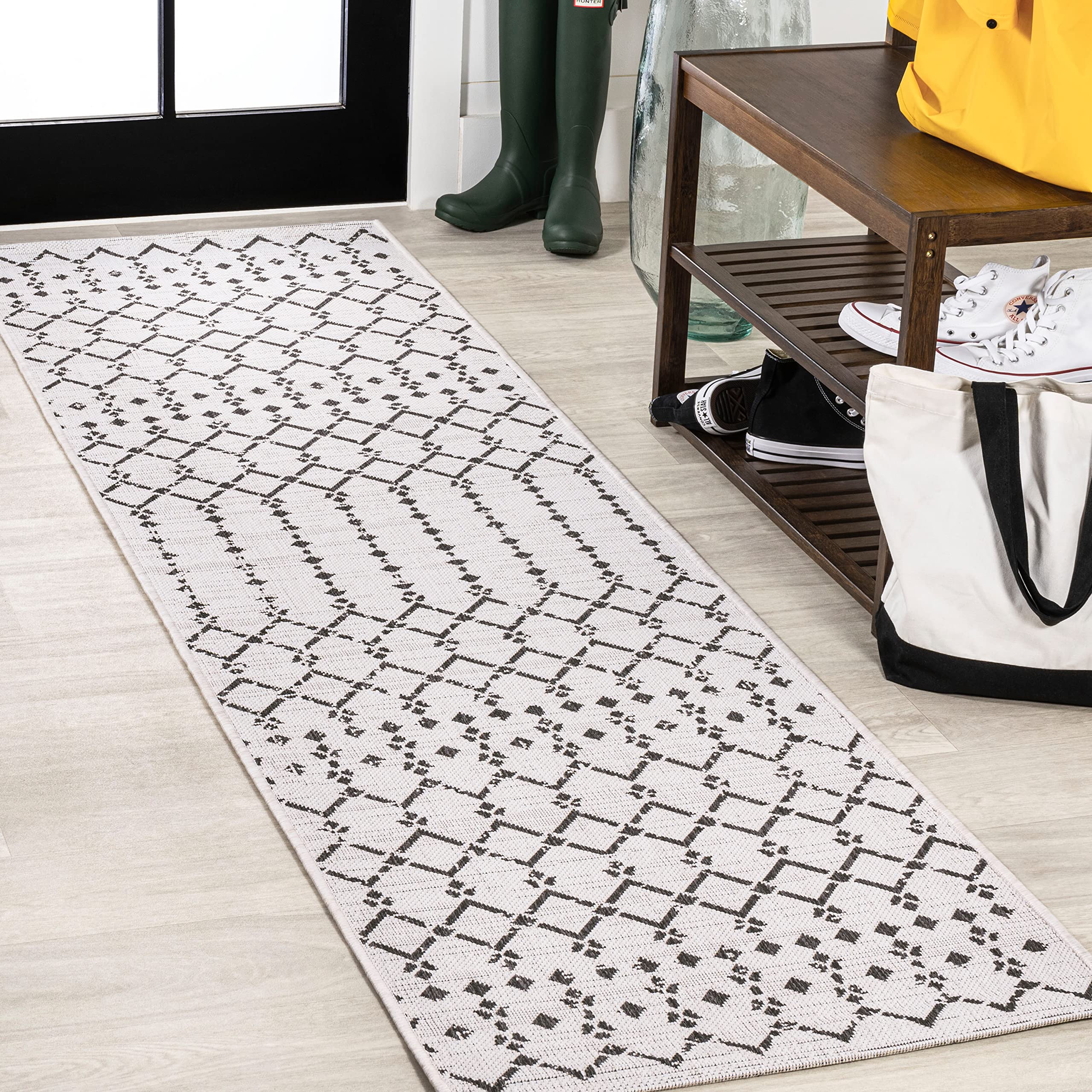 JONATHAN Y Moroccan Geometric Indoor Outdoor Area Rug 5X8 Natural/Black, Ourika Textured Weave for Backyard, Patio, Porch, Easy-Cleaning, High Traffic, Pet-Friendly, Non-Shedding (SMB108D-5)