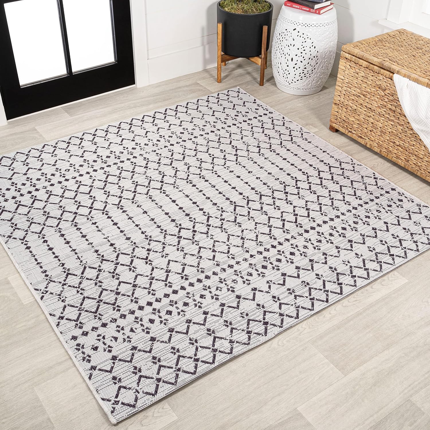 JONATHAN Y Moroccan Geometric Indoor Outdoor Area Rug 8X10 Navy/Light Gray, Ourika Textured Weave for Backyard, Patio, Porch, Easy-Cleaning, High Traffic, Pet-Friendly, Non-Shedding (SMB108B-8)