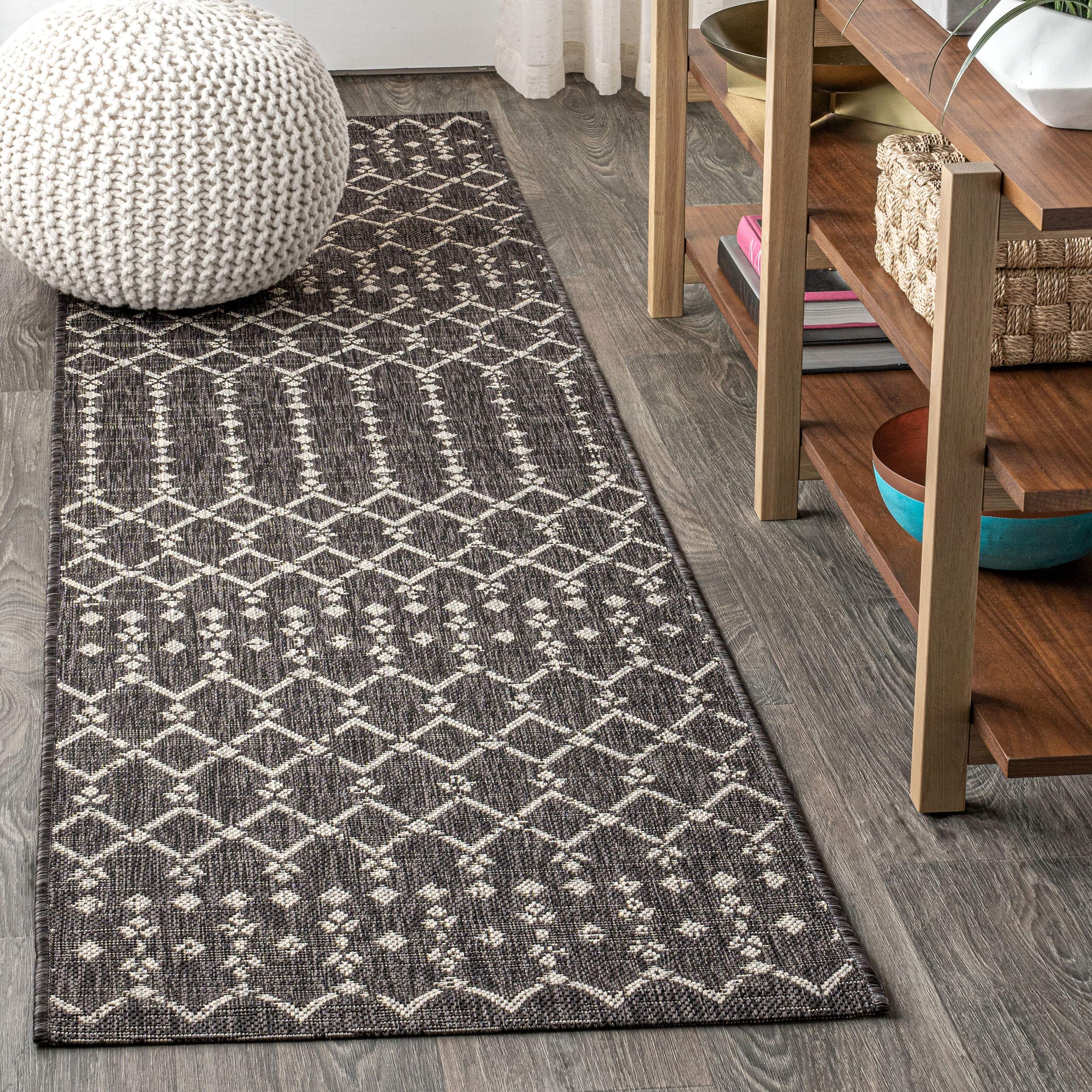 JONATHAN Y Moroccan Geometric Indoor Outdoor Area Rug 8X10 Navy/Light Gray, Ourika Textured Weave for Backyard, Patio, Porch, Easy-Cleaning, High Traffic, Pet-Friendly, Non-Shedding (SMB108B-8)
